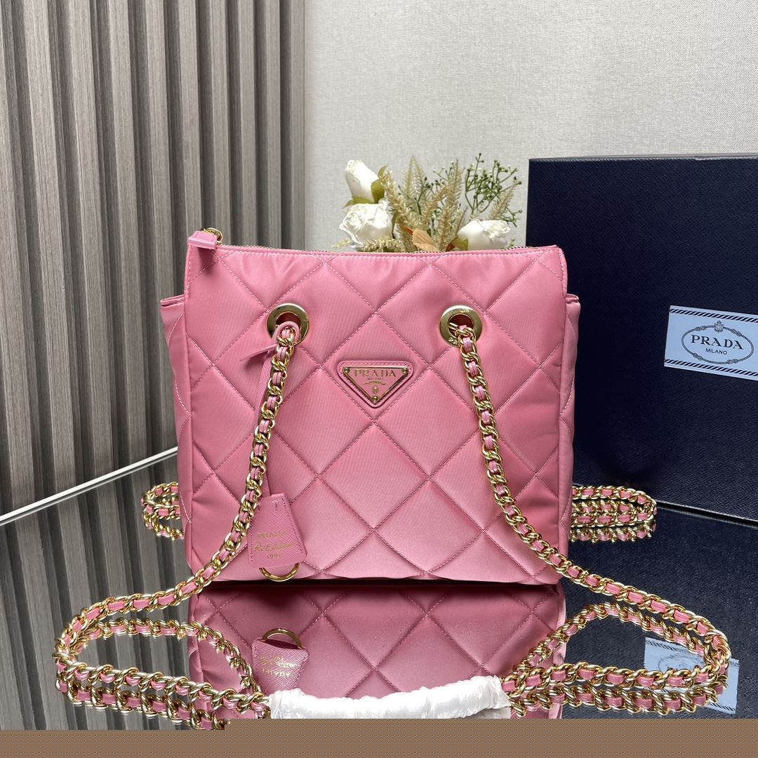 Pra*a satchel bags